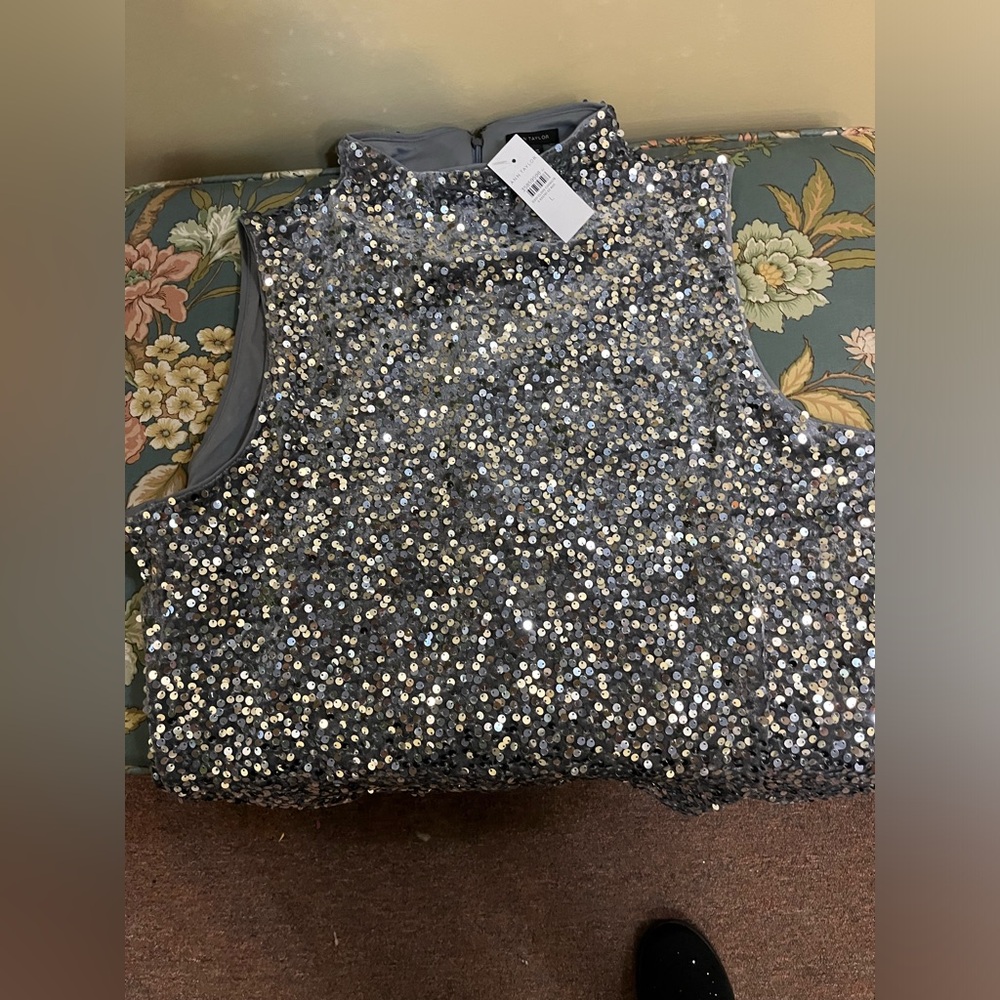Ann Taylor , size L sequence top. Elegant - zipper..New w Tags. - Picture 2 of 11
